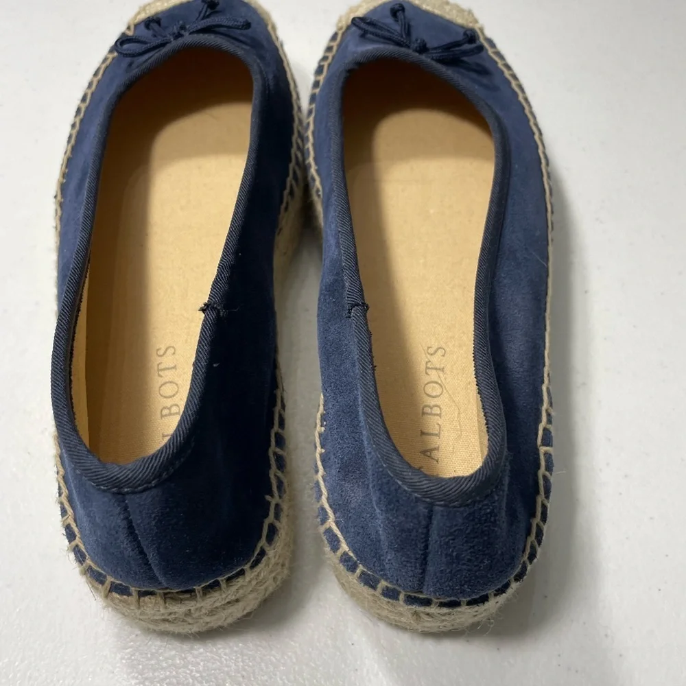 Talbots Blue Espadrille Flats with Bow Detail Size 7 SB-95